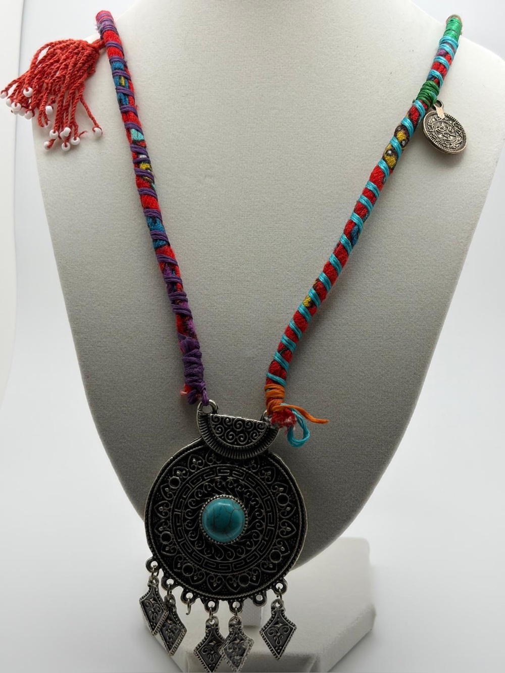 Bohemian Turquoise Medallion Pendant Necklace in Multicolor Cord
